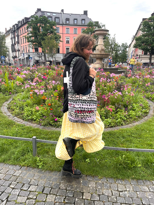 One-strap Shoulder Bags