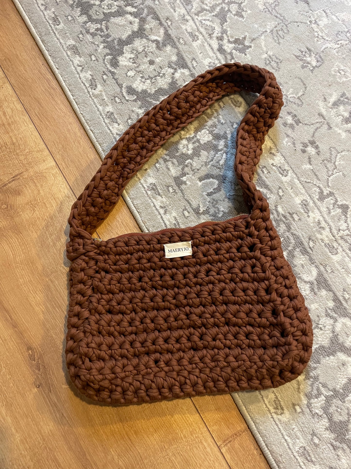 Zipper bag chestnut