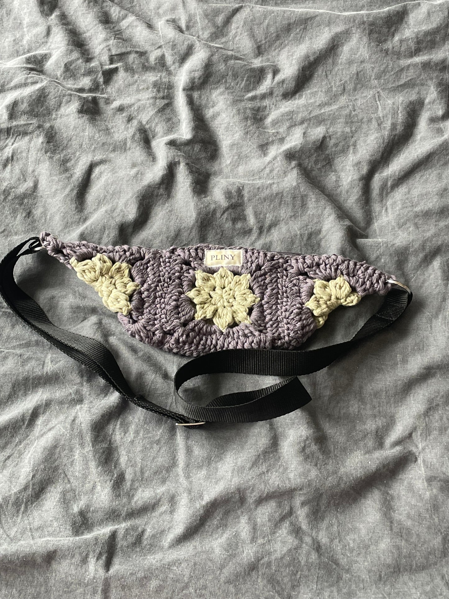 Hip bag flowers