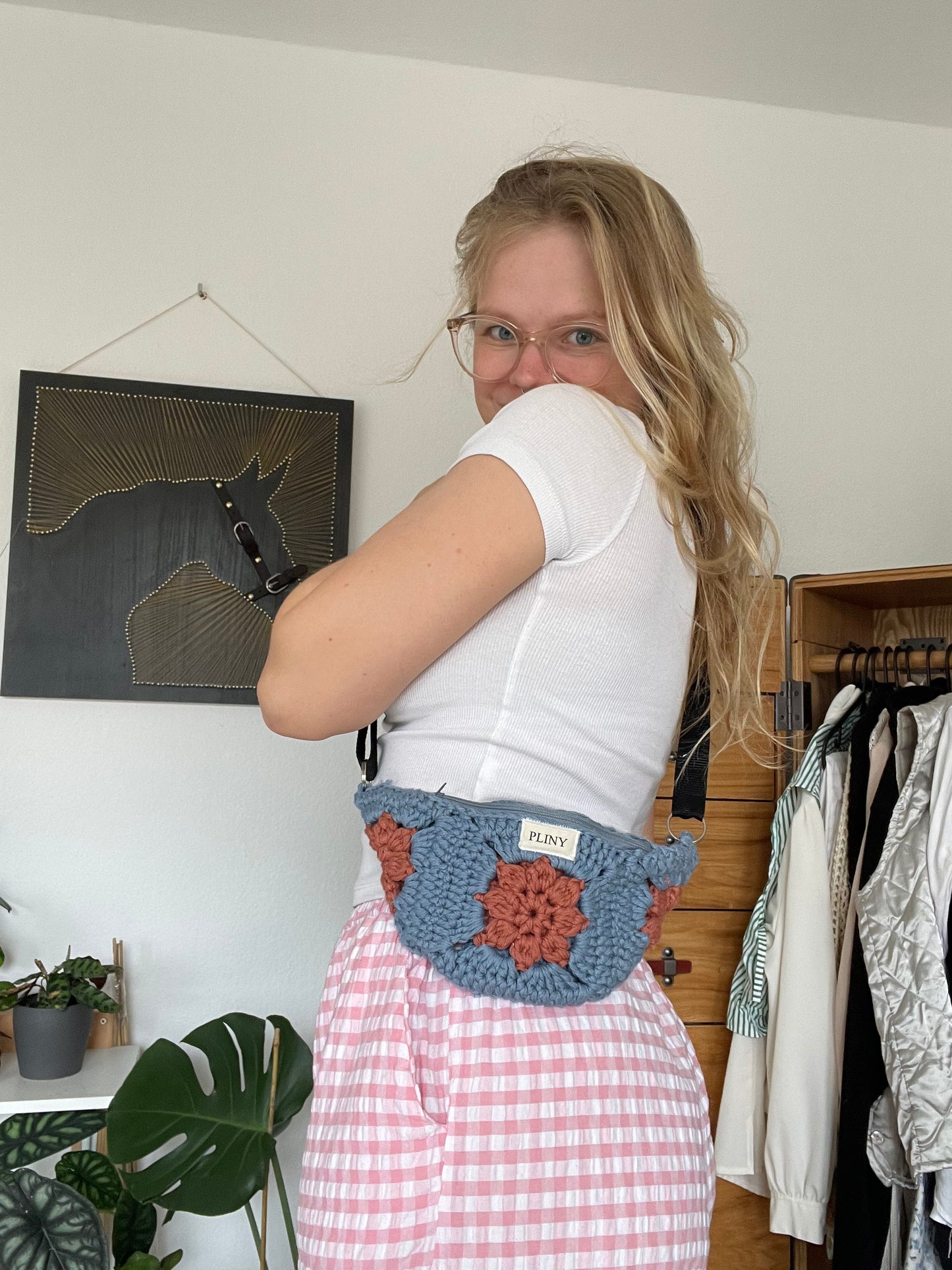 Hip bag flowers