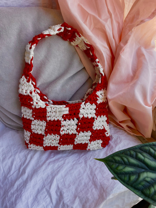 Chess-checkered handbag "lipstick red"